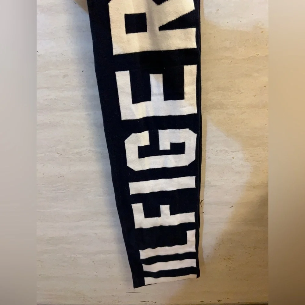 Tommy Hilfiger Bold Navy and Red Logo Scarf